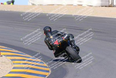 media/Nov-06-2022-SoCal Trackdays (Sun) [[208d2ccc26]]/Turn 10 Backside (1030am)/